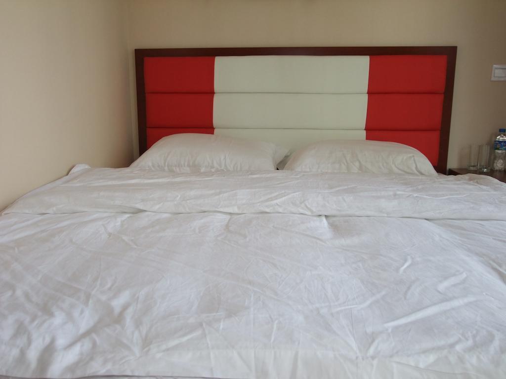 Chun Tian Hui Gu Holiday Hotel Kunming Bilik gambar
