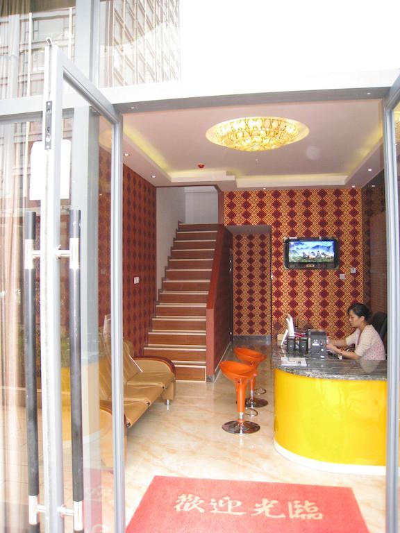 Chun Tian Hui Gu Holiday Hotel Kunming Luaran gambar
